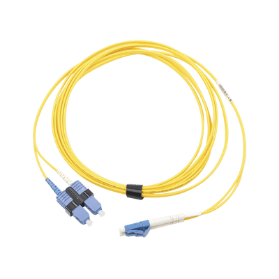 Jumper de Fibra Óptica Monomodo (OS2), XGLO, LC/UPC-SC/UPC Duplex, OFNR, Color Amarillo, 3 Metros (9.84 Pies)