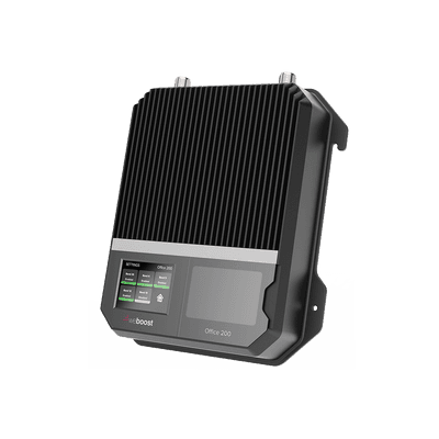 Amplificador Office 200 para 4G, 3G, 2G y llamada VoLTE y convencional. Especial para personalizarlo con antenas, cables y accesorios de acuerdo al requerimiento de la instalación. Puede cubrir en interior áreas de hasta 1600 m² con 4 a